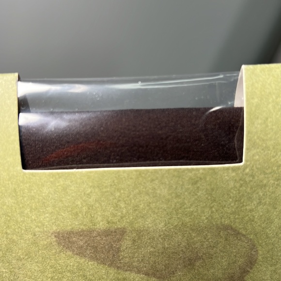 QVC Legacy Legwear Opaque Control
Top Tights Brown Size B A31857
NIP USA - Picture 2 of 6